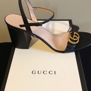 AUTHENTIC MARMONT LEATHER GUCCI BLACK SANDALS